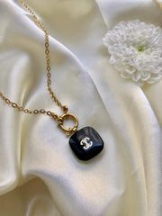 Collier vintage - theluxurystory